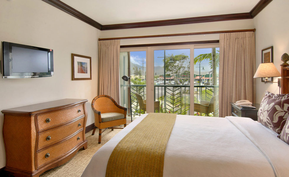 Outrigger Fiji Beach Resort
