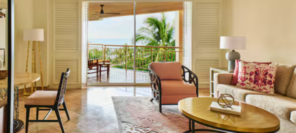 Grand Wailea King ali suite lroom