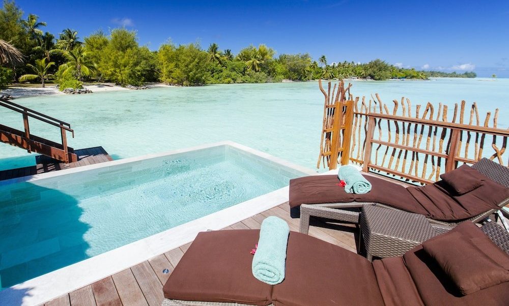 Thalasso Overwater Pool Balcony