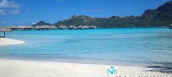 beach-bungalow-View-Le-Meridien-Bora-Bora