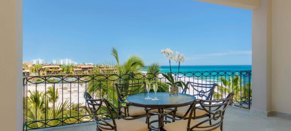 Dreams Cabo family balcony