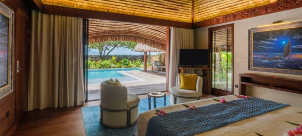 Tahaa Royal Pool Beach King View