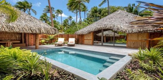 private pool Le bora