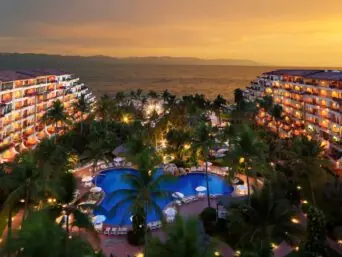 velas-vallarta-hotel-family-friendly