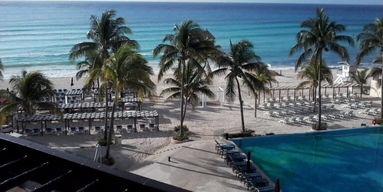 The Fives Beach Hotel Residence – All Inclusive