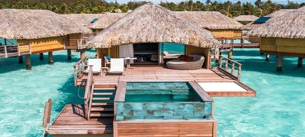 Le Bora Bora Pool Overwater Villa