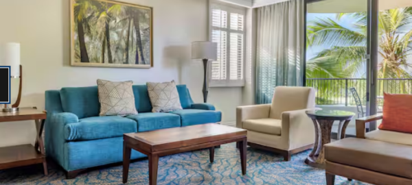 Lagoon Two Bedroom Oceanfront1 King-2 Twin