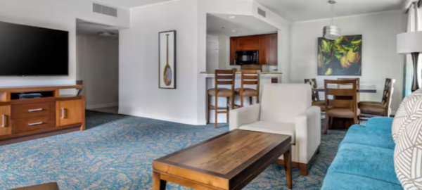 Lagoon Two Bedroom Oceanfront1lrrom King-2 Twin