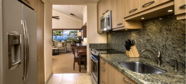 Napili Family Studio Oceanview kitchen