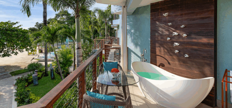 Longshore Beachfront Grande Luxe Club Level Room w/ Balcony Tranquility Soaking Tub gbt