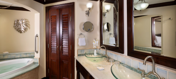 Palm Grove Penthouse One Bedroom Butler Suite - PS