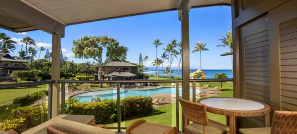 napili-beachfront-studio-balcon