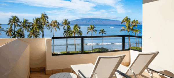 Hyatt Maui Corner balcony