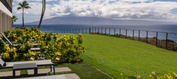 Moana Oceanfront Lanai, Larger Guest room, 1 King, View