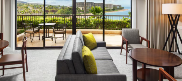 Deluxe Ocean Front, 1 Bedroom Larger Suite, 1 King, Oceanfront