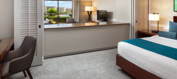 Deluxe Ocean Front, 1 Bedroom Larger Suite, 1 King,