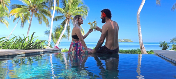 Tropica Fiji Beach Pool Bure