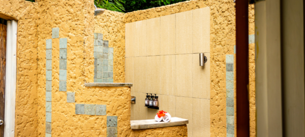 Tropica Fiji Santuary rain shower