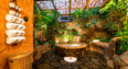 peace lodge Deluxe Guest Room King jacuzzi tub