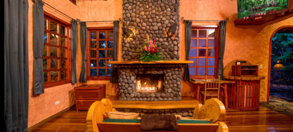 peace lodge Deluxe Guest Room Double fireplace