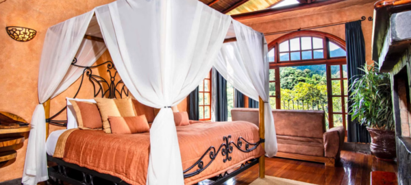 peace lodge Monarch Villa King