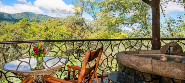 peace lodge Monarch Villa Balcony