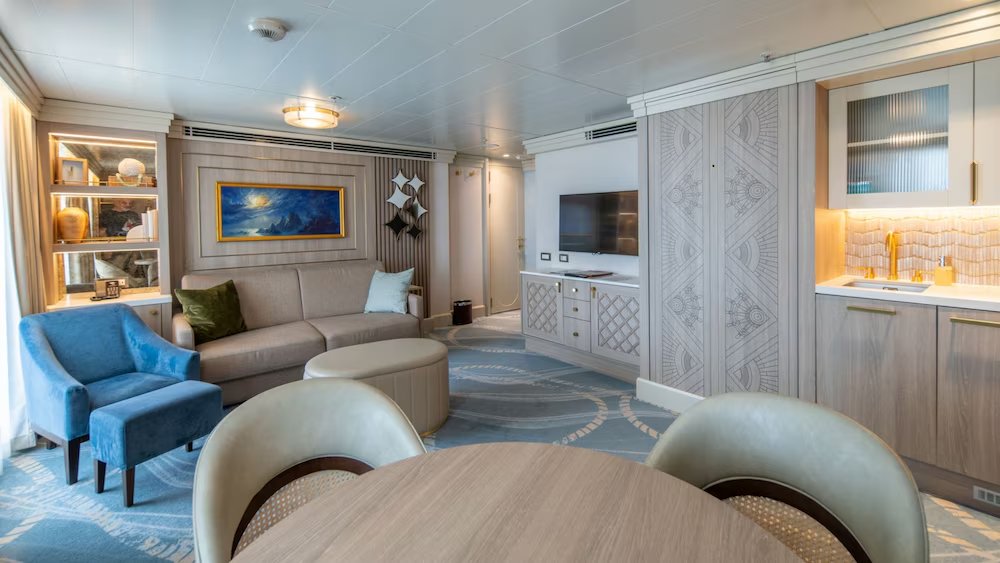 Concierge 1-Bedroom Suite with Verandah aboard Disney Magic