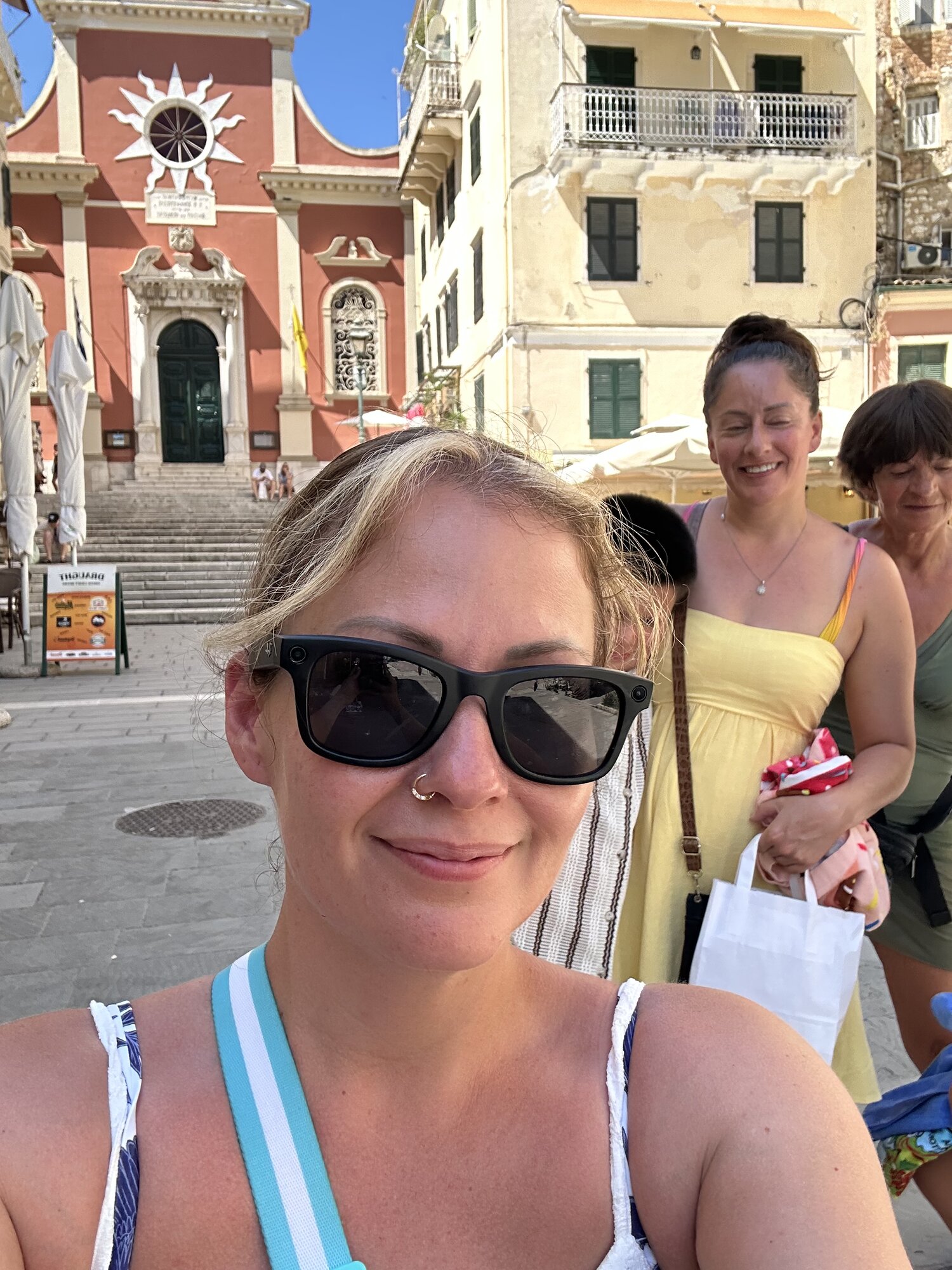 Photo shared by Ebeth