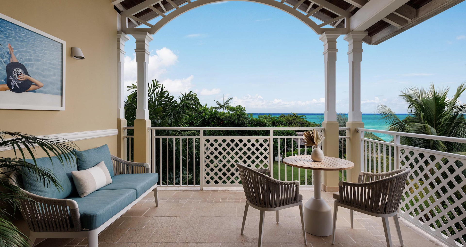 Sandals Caribbean Cay — Crystal Lagoon Honeymoon Poolside One Bedroom Club Suite