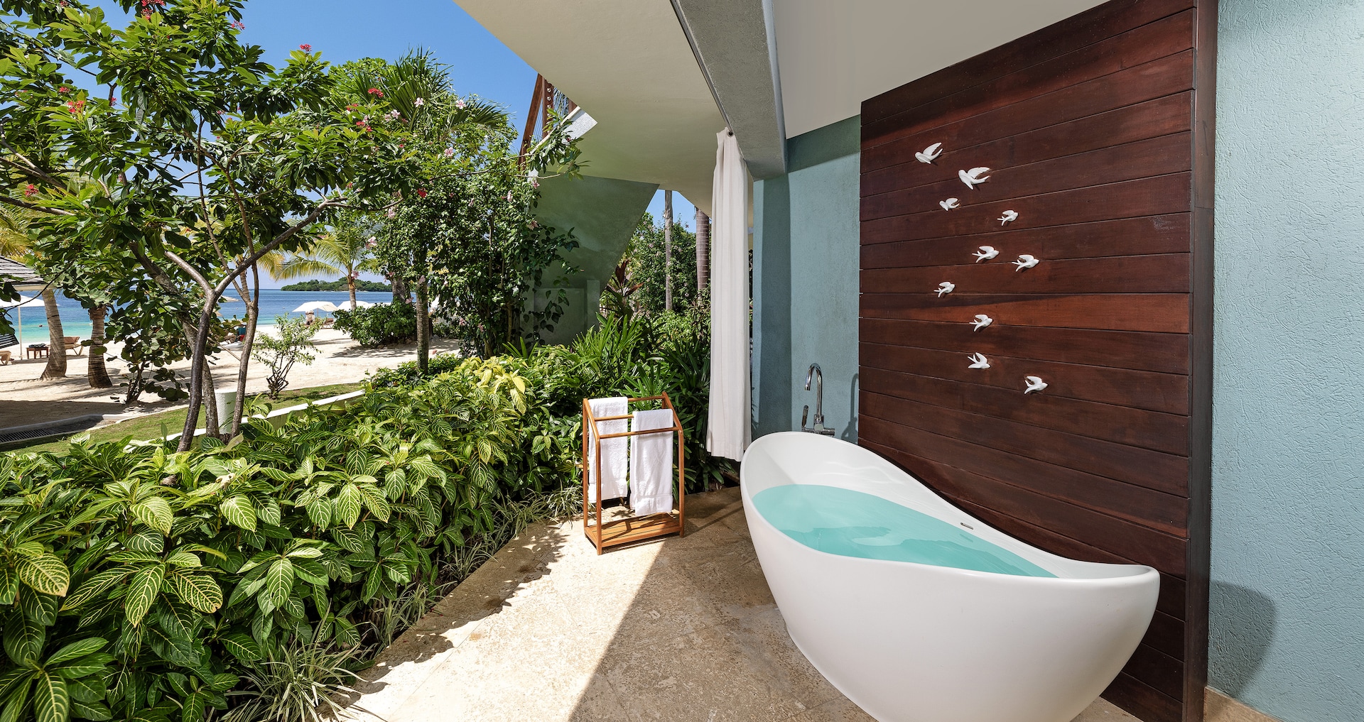 Sandals Negril — Longshore Beachfront Walkout Grande Luxe Club Level Room w/ Patio Tranquility Soaking Tub