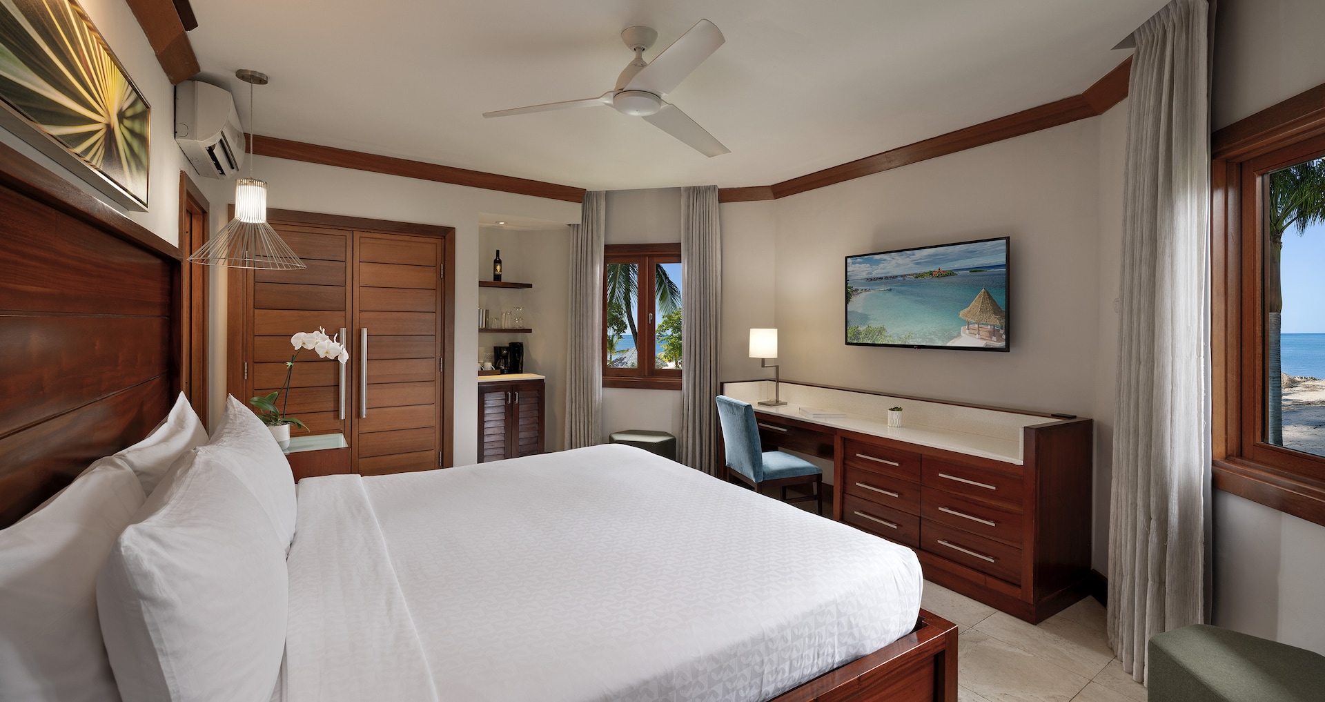 Sandals Negril — Longshore Oceanview Luxury Room