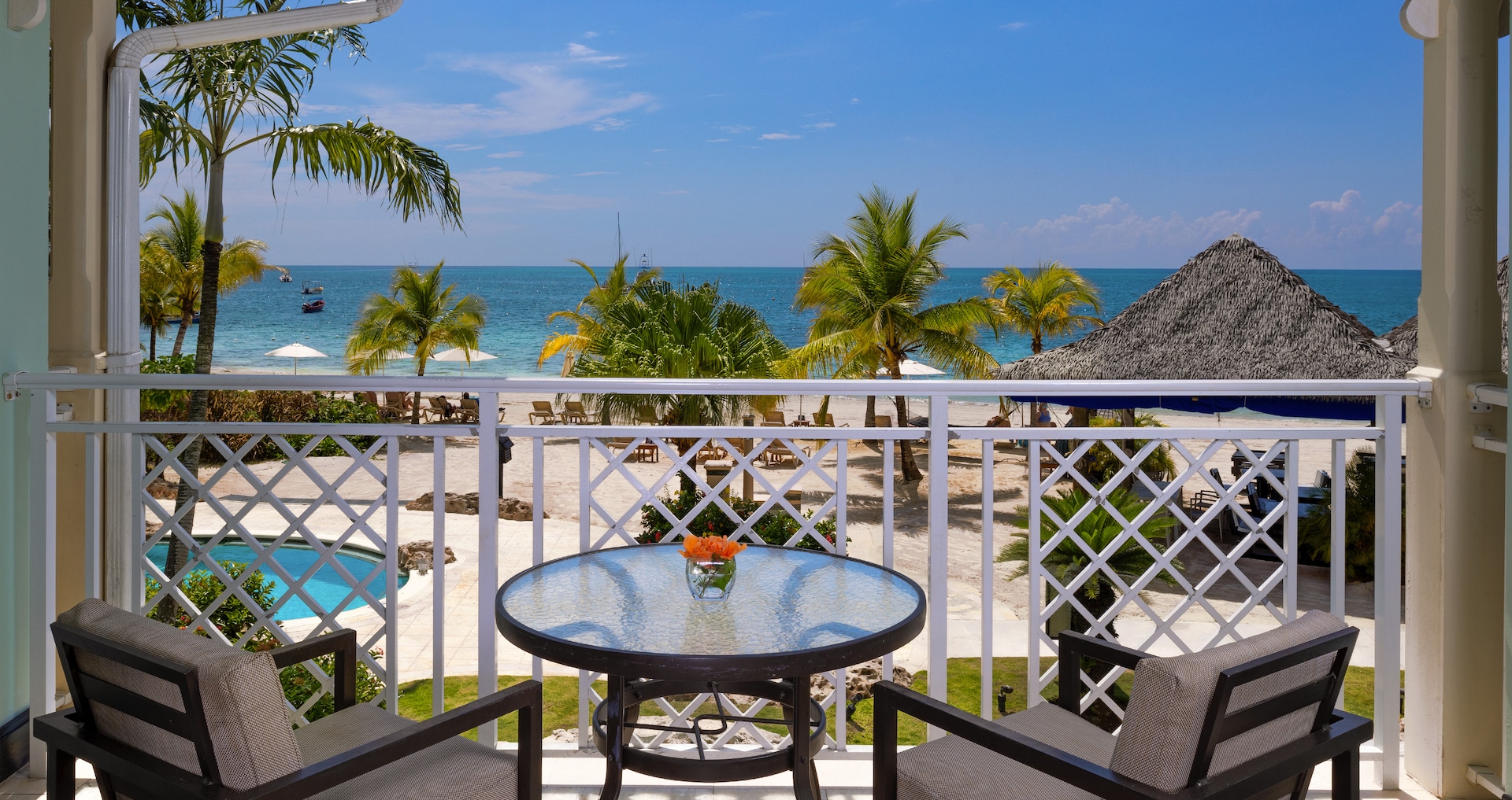 Sandals Negril — Sundowner Beachfront Penthouse One Bedroom Butler Suite