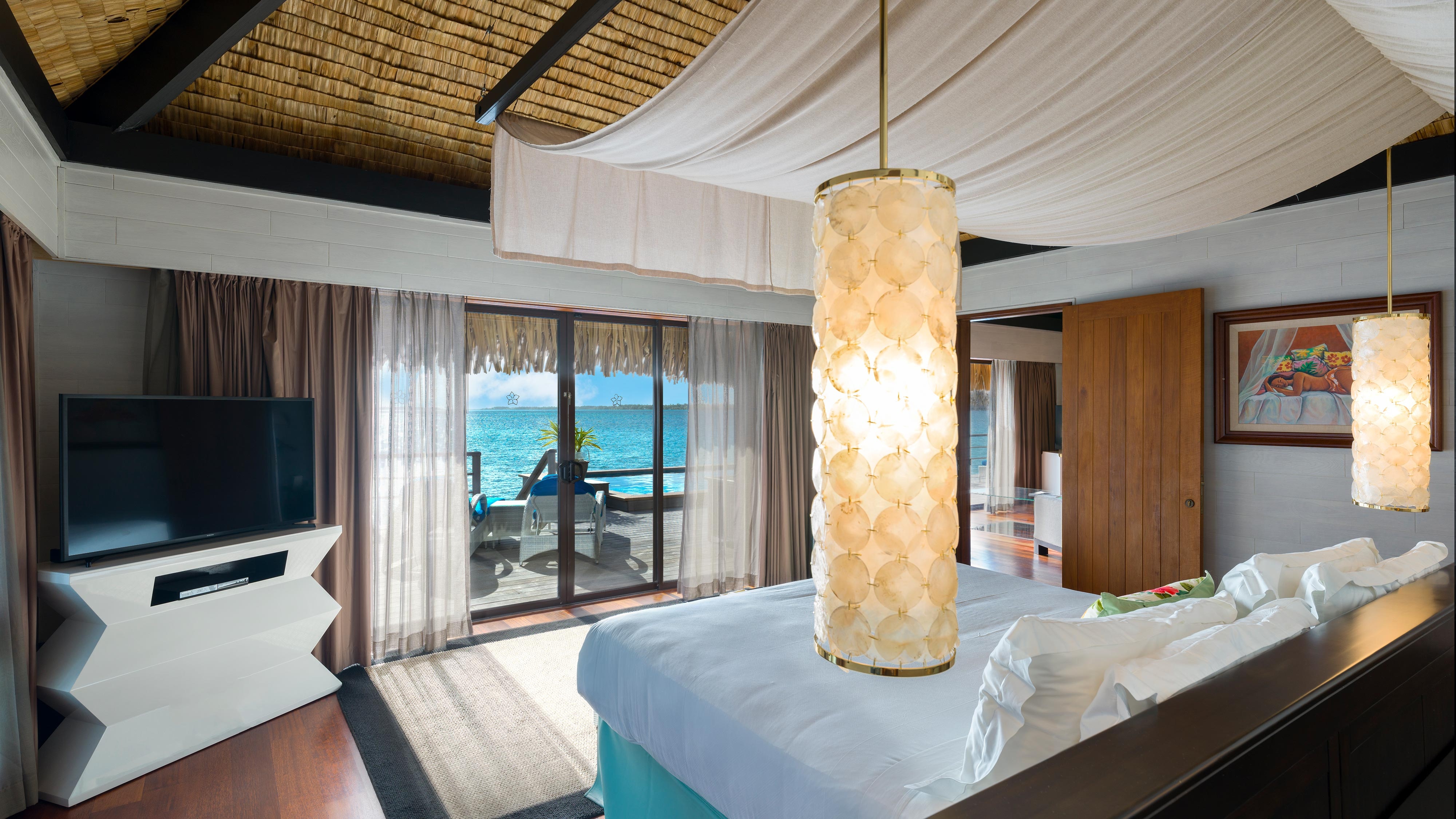 St Regis Bora Bora Deluxe Otemanu View with Mount Otemanu panorama