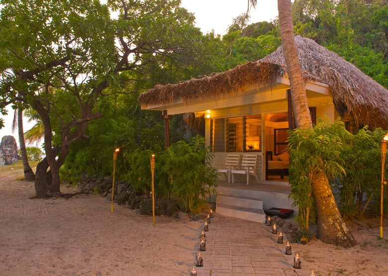 Castaway Island Fiji beachfront bure