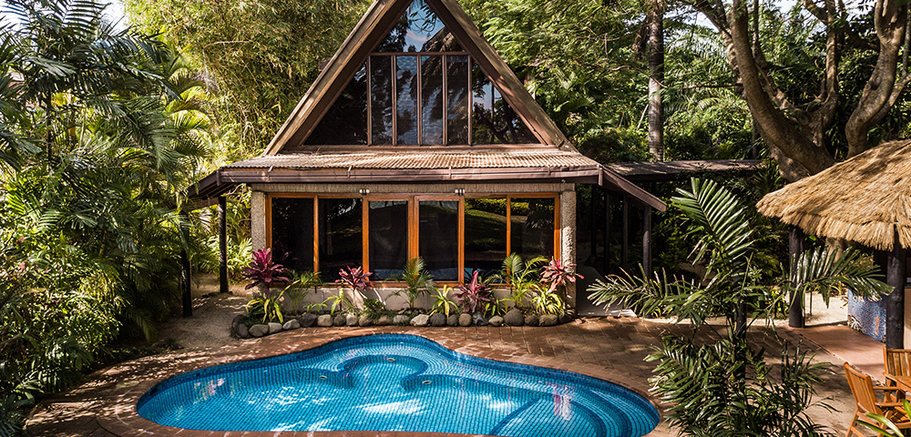 First Landing Royal Beach Villa Fiji