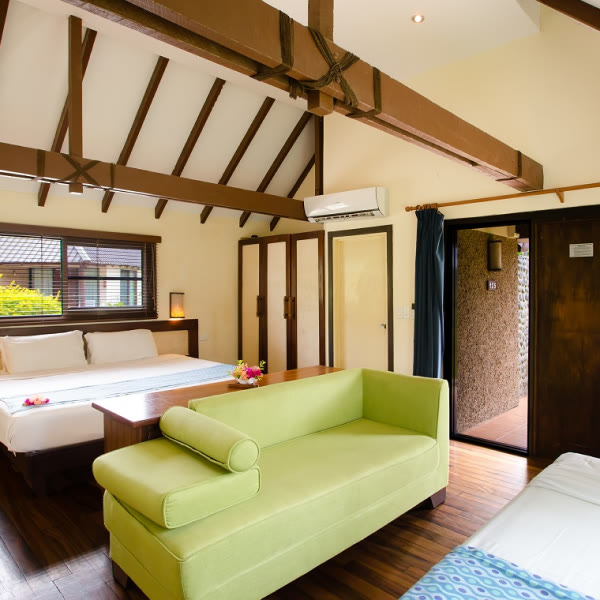 Mana Island Resort Island Bure