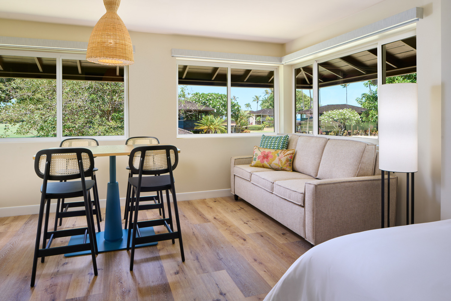 Royal Lahaina Bungalow Studio Suite — photo 2