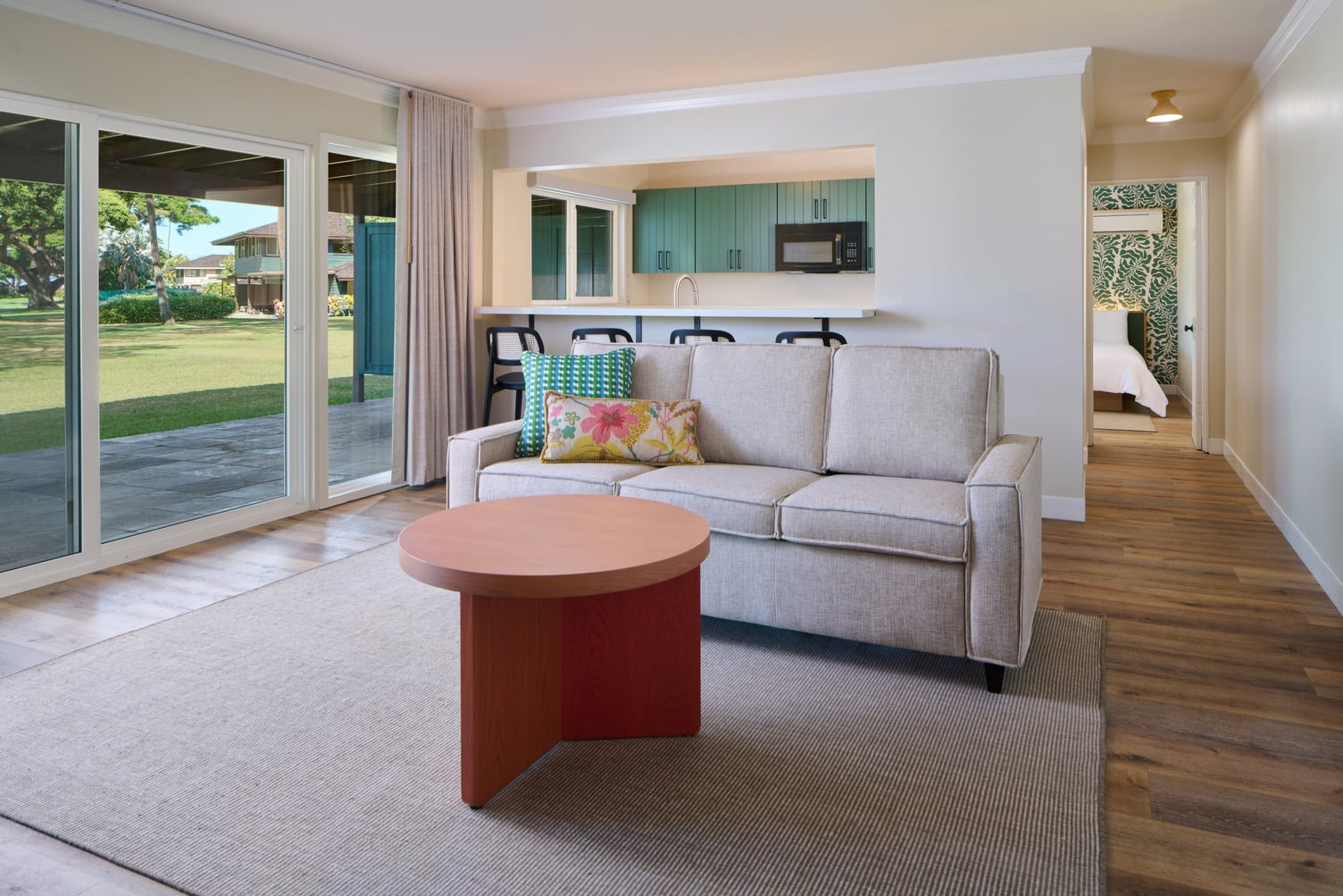 Royal Lahaina Bungalow Two Bedroom Suite — photo 2