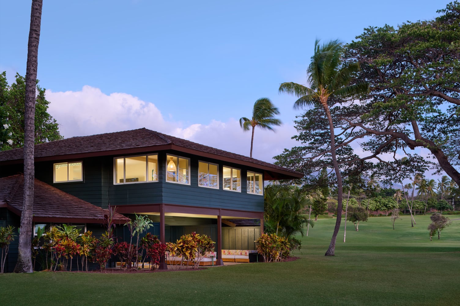 Royal Lahaina Bungalow Two Doubles — photo 3