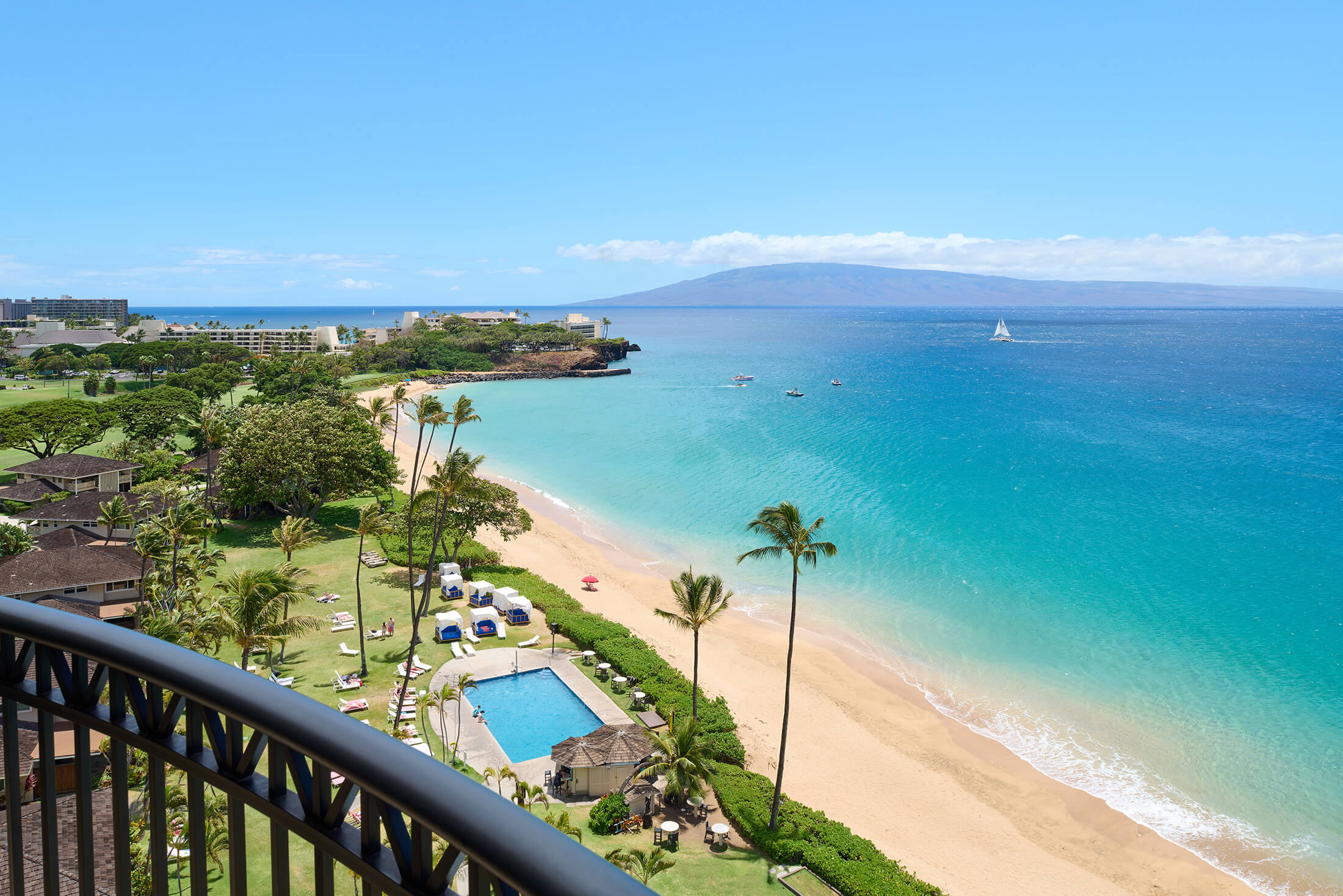 Royal Lahaina Oceanfront 1BR Suite — photo 4