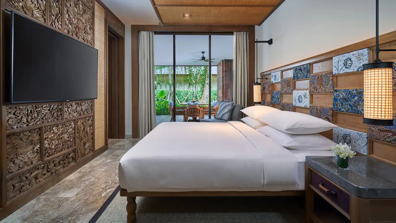 King bedroom of a Premium Room at Andaz Bali